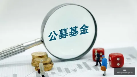 2026年美股热点分析：英伟达财报助力上涨，芯片股崛起，油价反弹趋势解读
